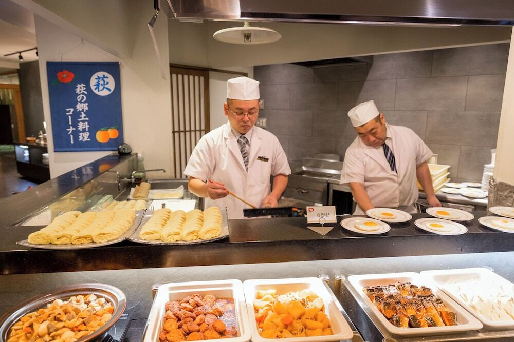 朝食ビュッフェ