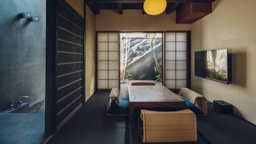 客室 / 11