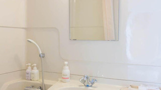 トラディショナル 4 人部屋 喫煙可