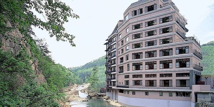 穴原温泉 渓苑 花の瀬（福島県 旅館） / 1