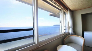 [海側眺望] 本館和室10畳 / 最大5名迄