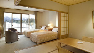 ツインルーム 共用バスルーム