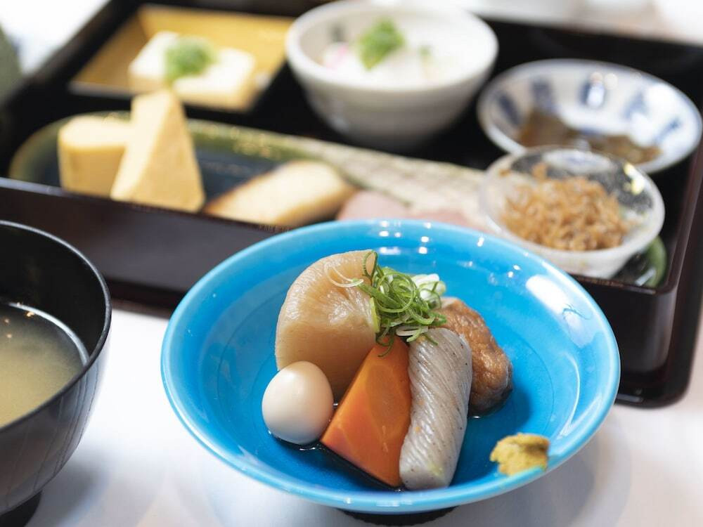 朝食
