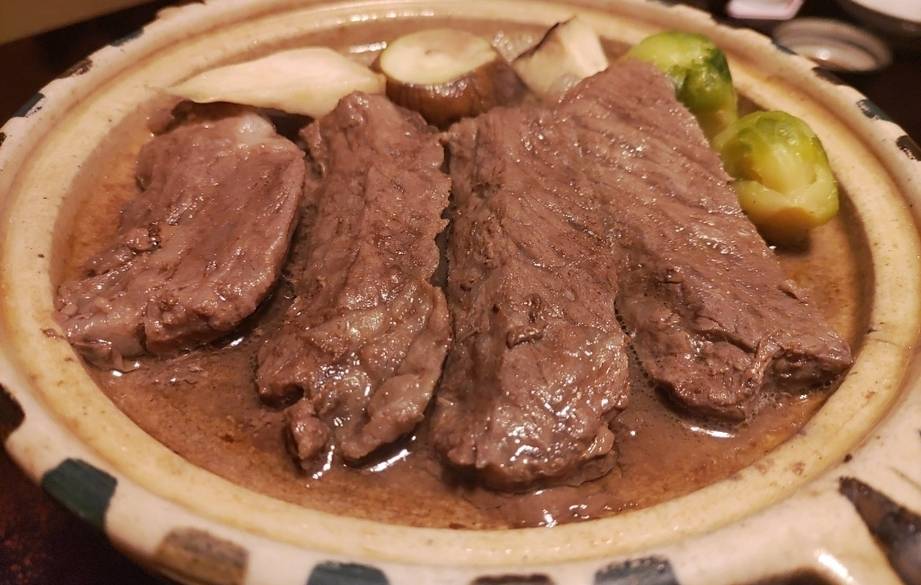 お部屋で楽しむ
本格懐石料理 / 4