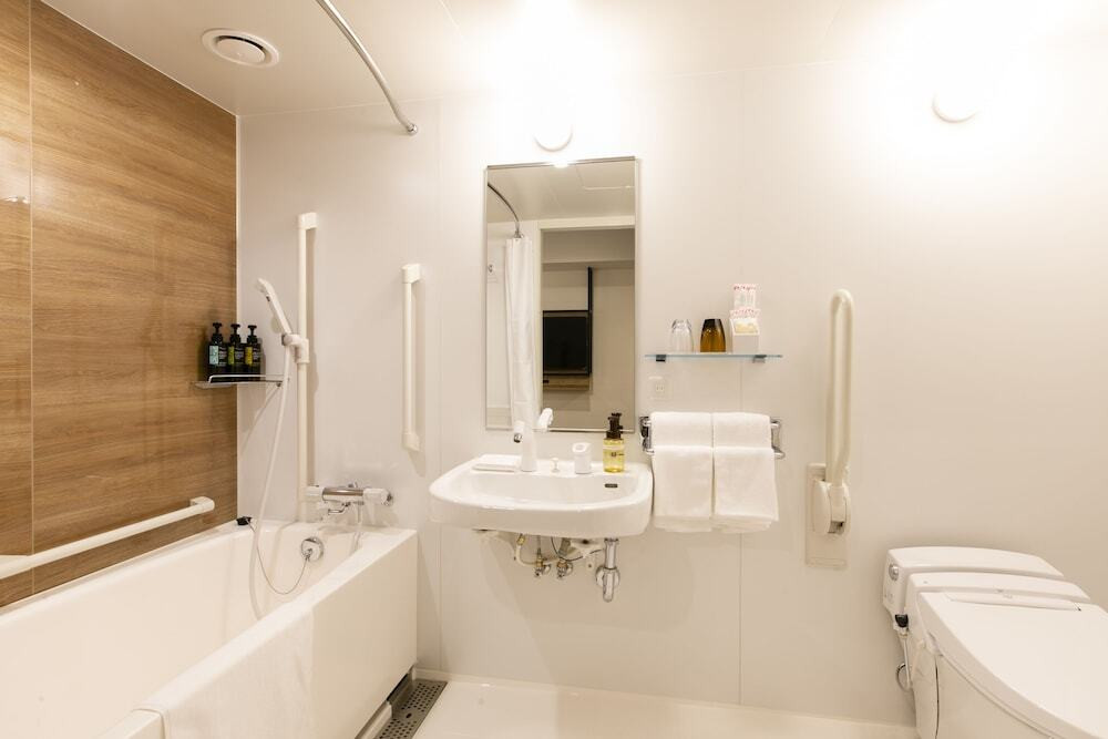 ユニバーサル バスルーム