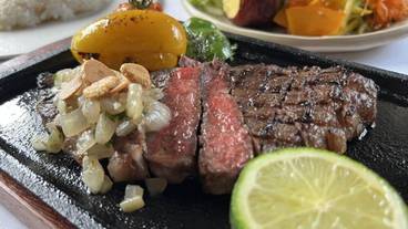 食事・飲み物 / 8