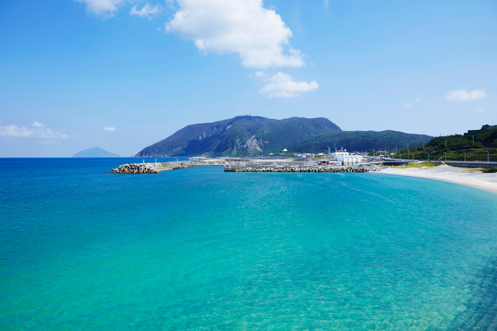 サクッと日常を忘れさせてくれる東京の離島へ♪4255519