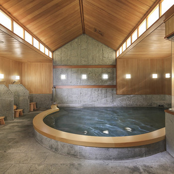 初夏にはホタルも。美しい庭園でロマンチックな時間を3406963