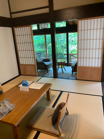 「忘れの里 雅叙苑」 内観 135190820 