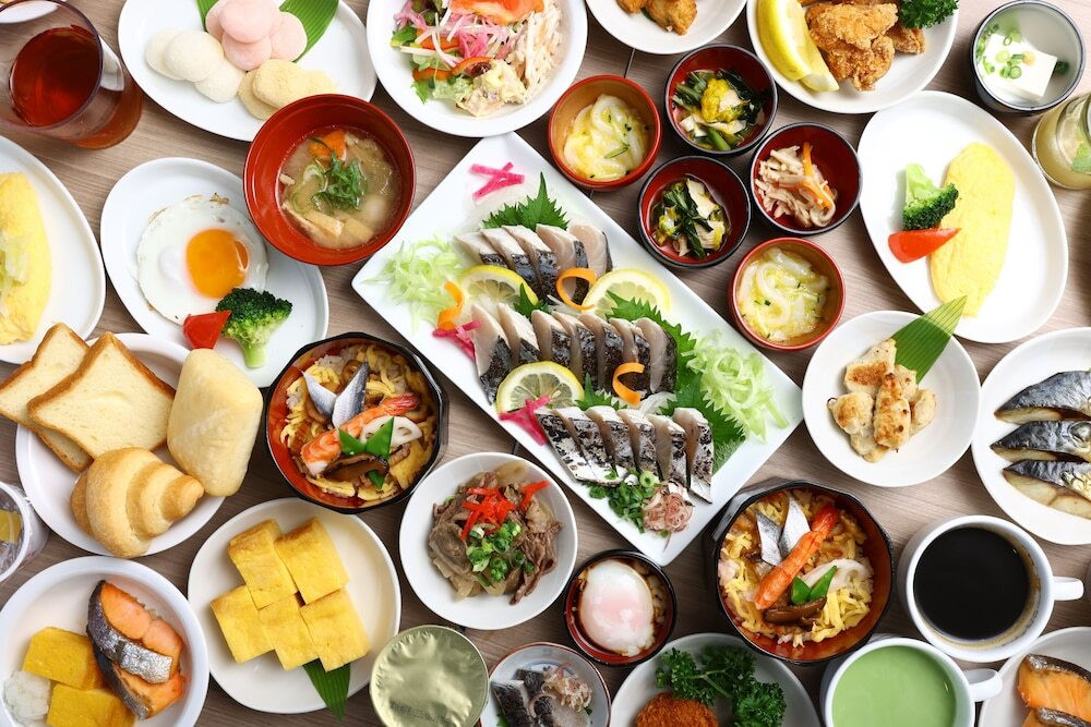 朝食
