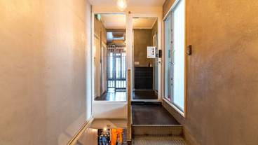 内部エントランス / 3