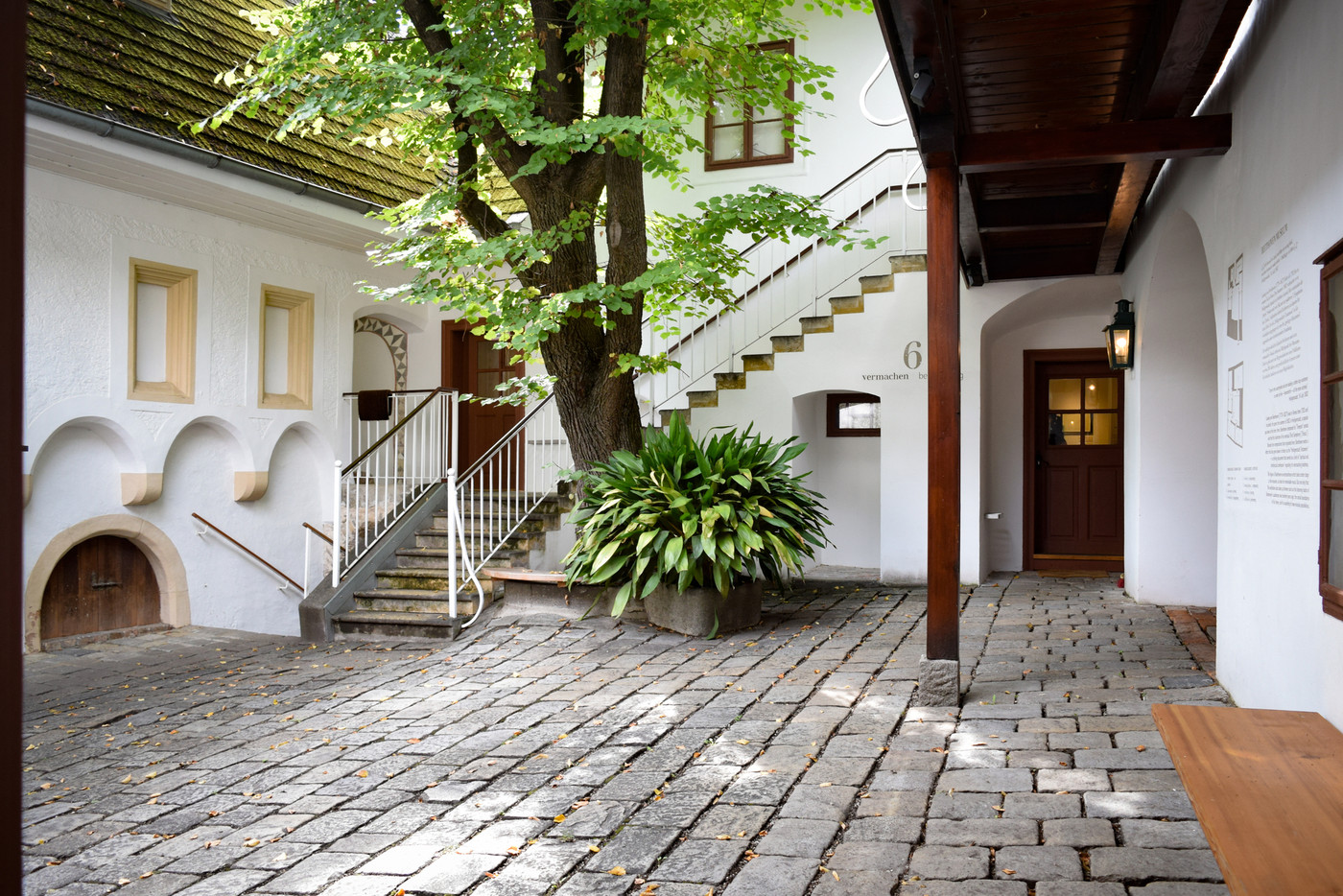 ベートーベンが住んだ部屋の中庭