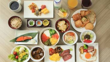 朝食ビュッフェ / 3