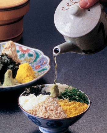 「庭園茶寮 みな美」 料理 123690033 家伝料理　鯛めし