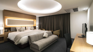 デラックス ツインルーム ベッド (複数台),すりガラス,禁煙