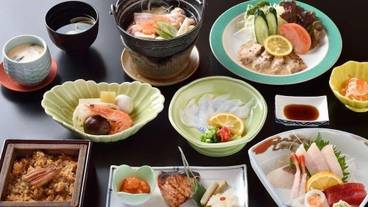 食事・飲み物 / 3