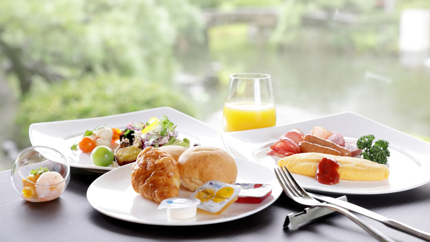 美味しい朝食で心もお腹も満たされる♪4106354