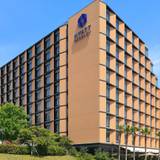 ゴージャスな雰囲気が◎
特別感のあるホテルへ
 / 3