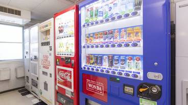 自動販売機 / 3