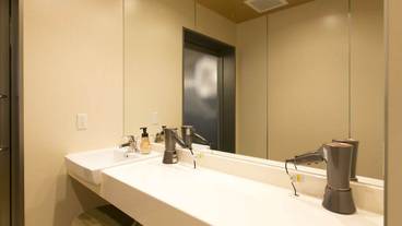 施設内の設備 / 14