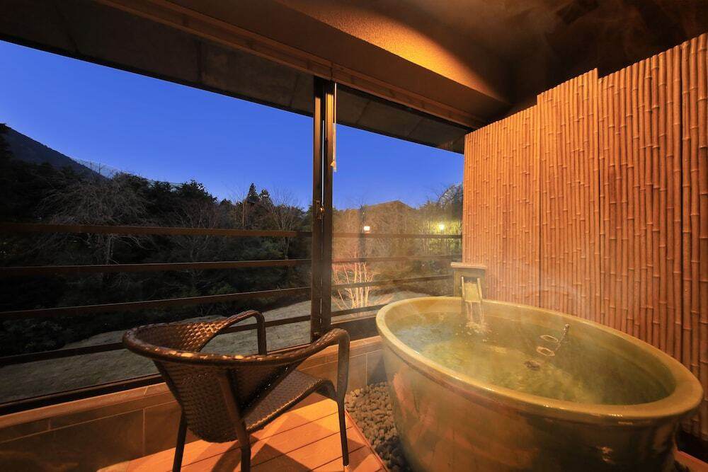 強羅温泉を二人占め♡貸切岩盤浴もうれしい人気宿4272336