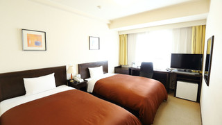 ツインルーム 天然温泉 ロテン・ガーデン付き（定休日あり）喫煙可