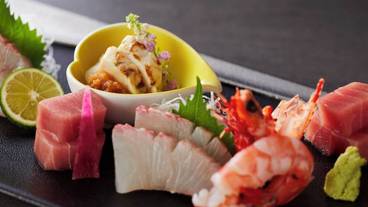 食事・飲み物 / 4