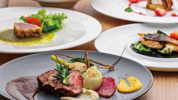 食事・飲み物 / 1