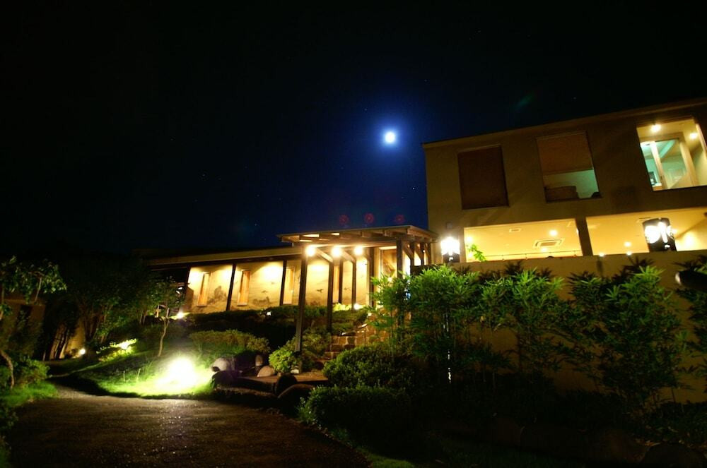 源泉と離れのお宿 月(ゲンセントハナレノオヤド ツキ) / 3