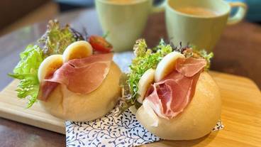 朝食スペース / 14