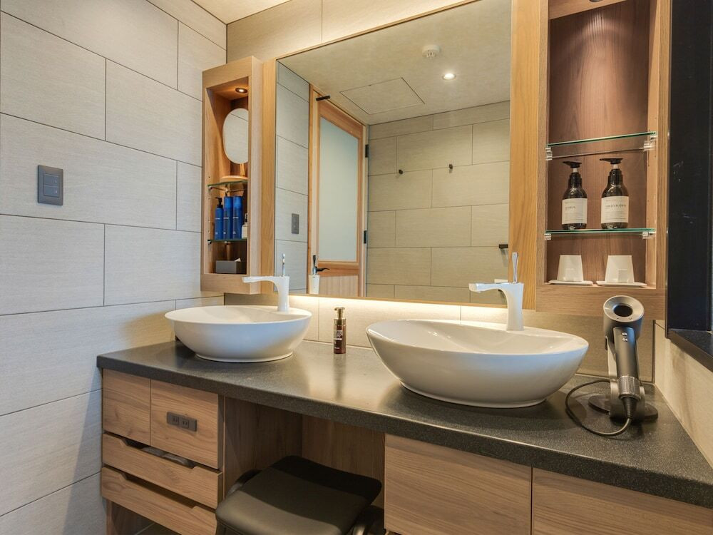 客室洗面台一例