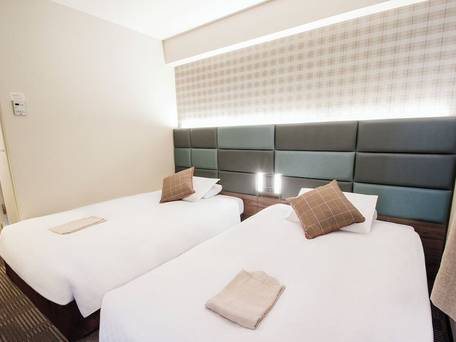 ハートンホテル心斎橋 / 1