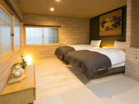 ホスタ東寺 燦 / 4