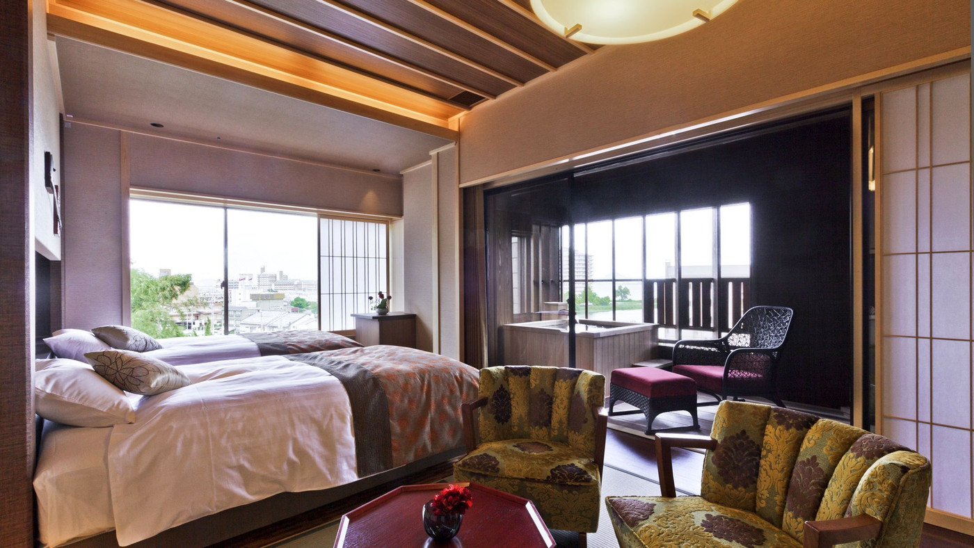 温泉好きな2人に！6つのお風呂で湯めぐりデート3982449