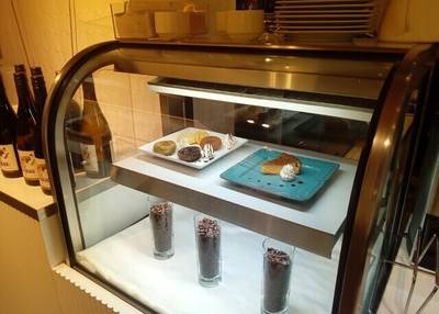 AMPLEUR CAFE