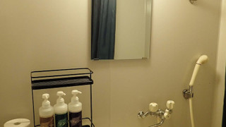 エコノミー ツインルーム 喫煙可