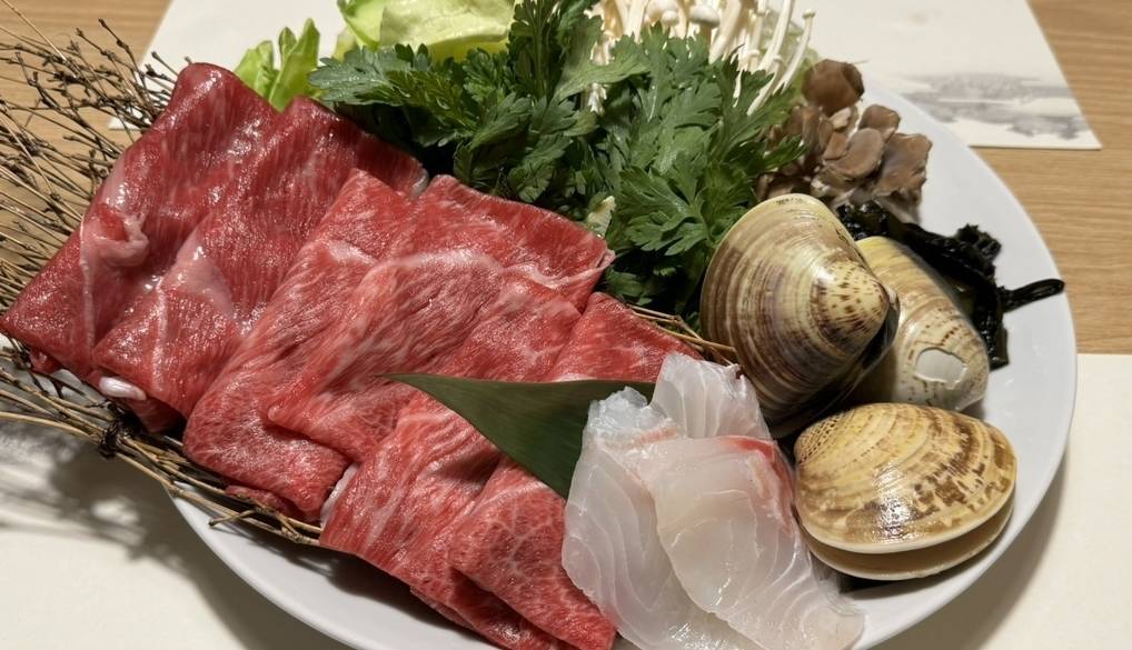 「祥山」で味わう
伊勢の美味ディナー / 3