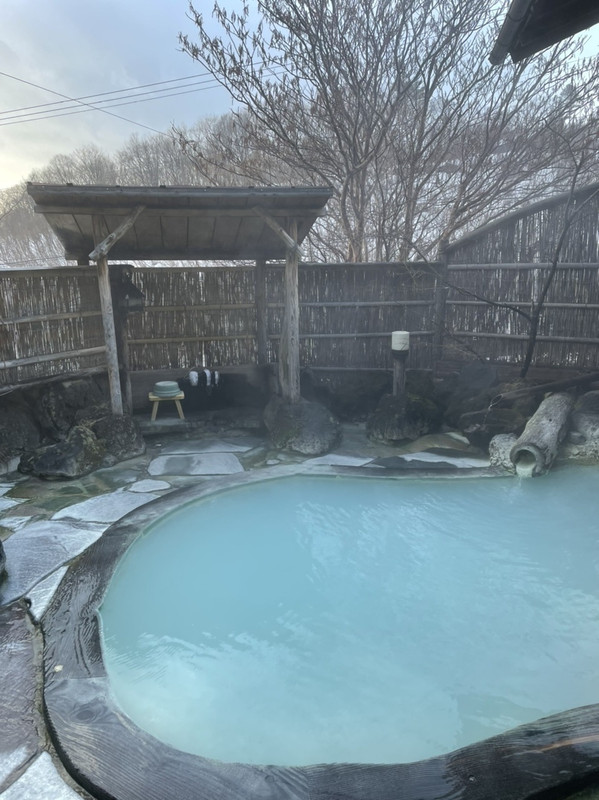 貸切露天風呂は朝入りました