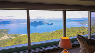 スイート キングベッド 1 台 (Lake Side)