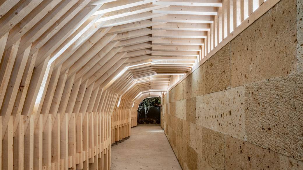 エントランス / 2