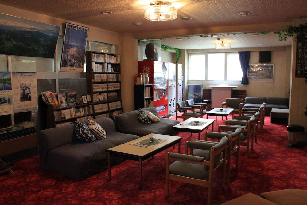 ロビー応接スペース