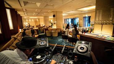 ロビーラウンジ / 7