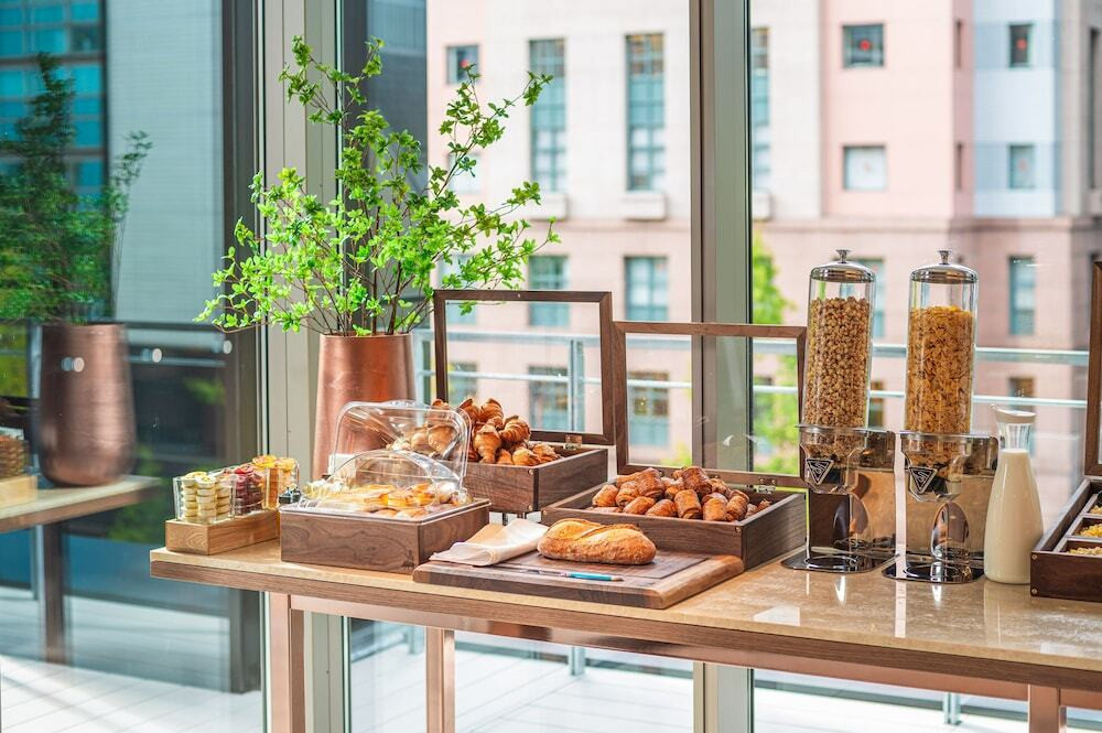 朝食ビュッフェ