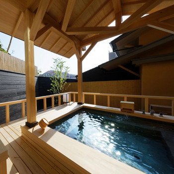 半露天風呂で癒される。おしゃれで自慢したくなる4038537