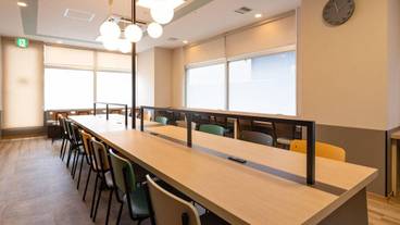 施設内の設備 / 12