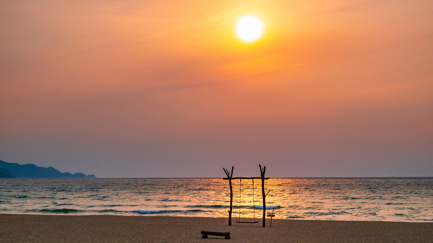夕日ヶ浦海岸の夕日