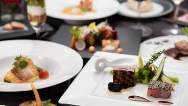 食事・飲み物 / 2