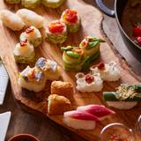 野菜や肉の変わり種もある寿司 / 2