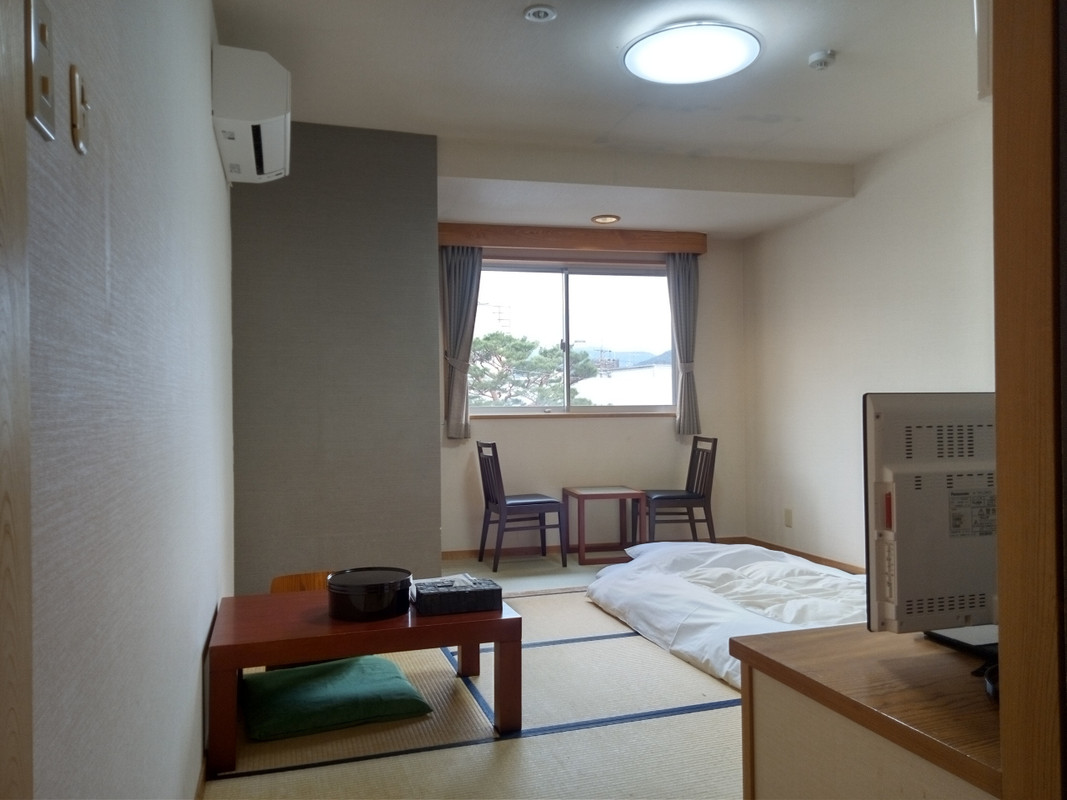 松風閣の部屋(眺め無し)です。