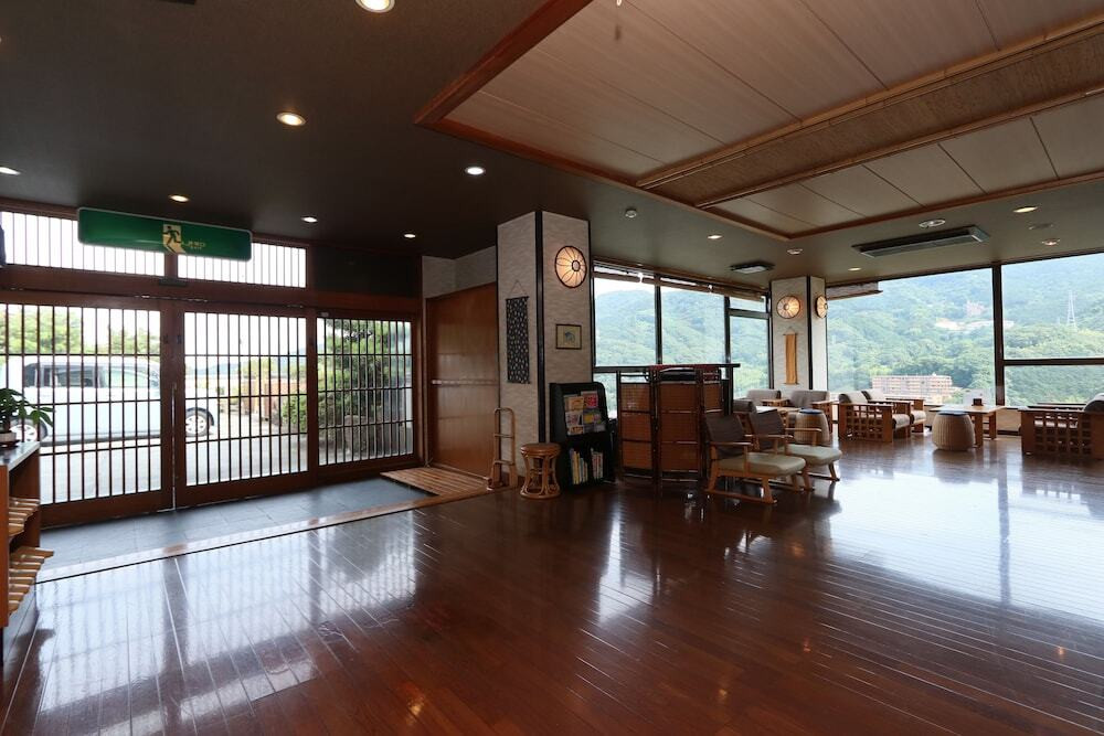 内部エントランス